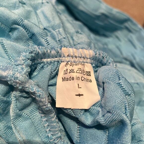 Women’s Leggings/High Waisted Yoga Pants Textured Blue Fabric Size L NEW - Picture 8 of 9